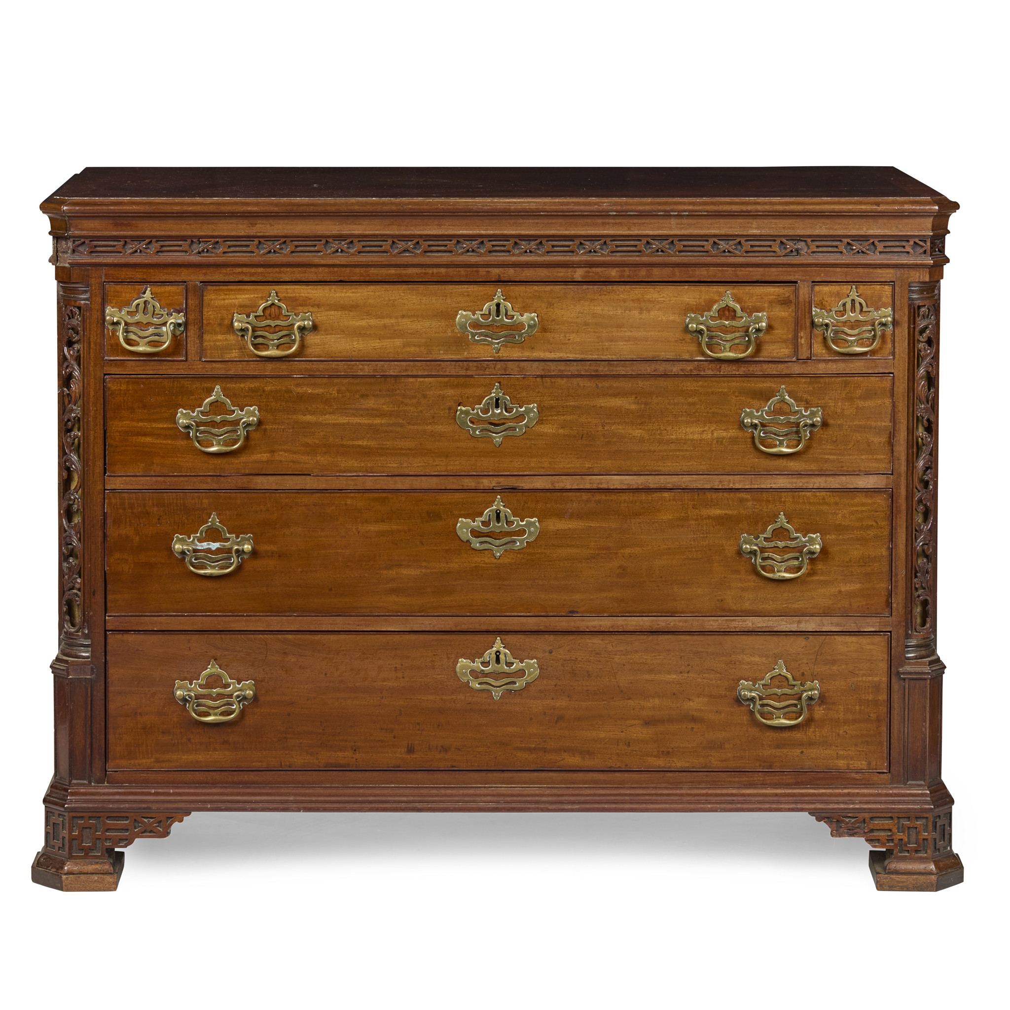 GEORGE III MAHOGANY DRESSING CHEST OF DRAWERS
