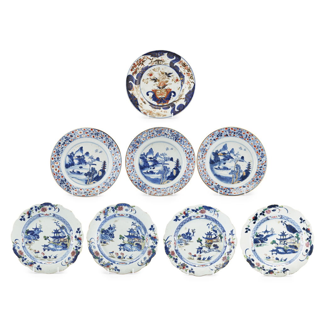 GROUP OF EIGHT BLUE AND WHITE PLATES