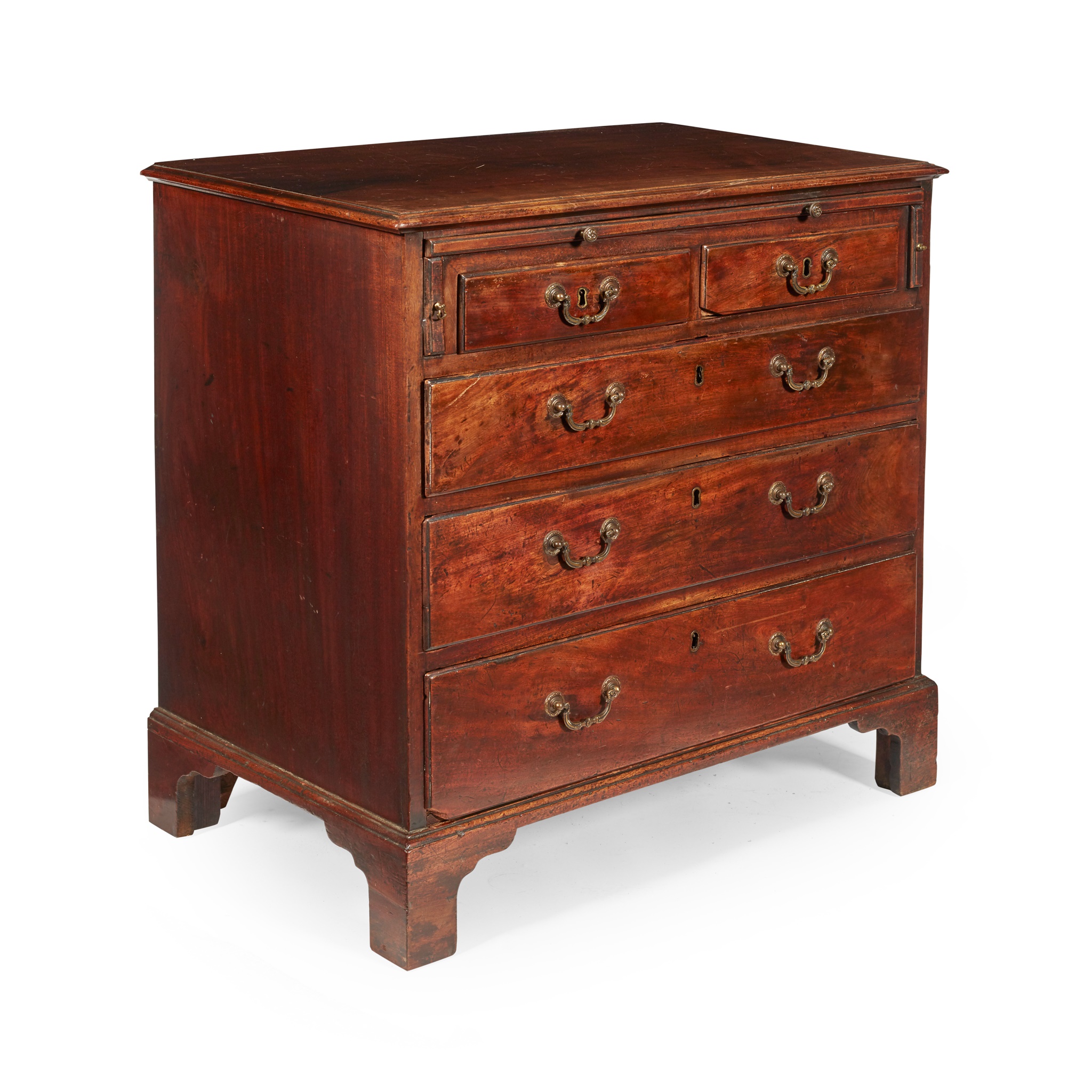GEORGE III MAHOGANY CHEST OF DRAWERS