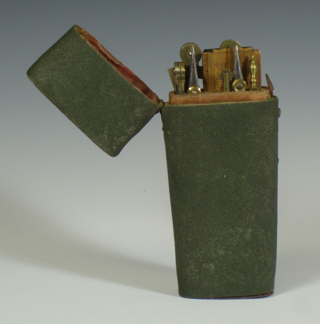 A Georgian shagreen tool case