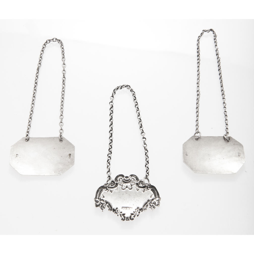 PERTH - A pair and single Scottish Provincial wine and spirit labels