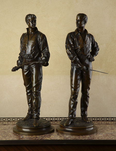 Two late 19th/early 20th century bronze figures of gentlemen