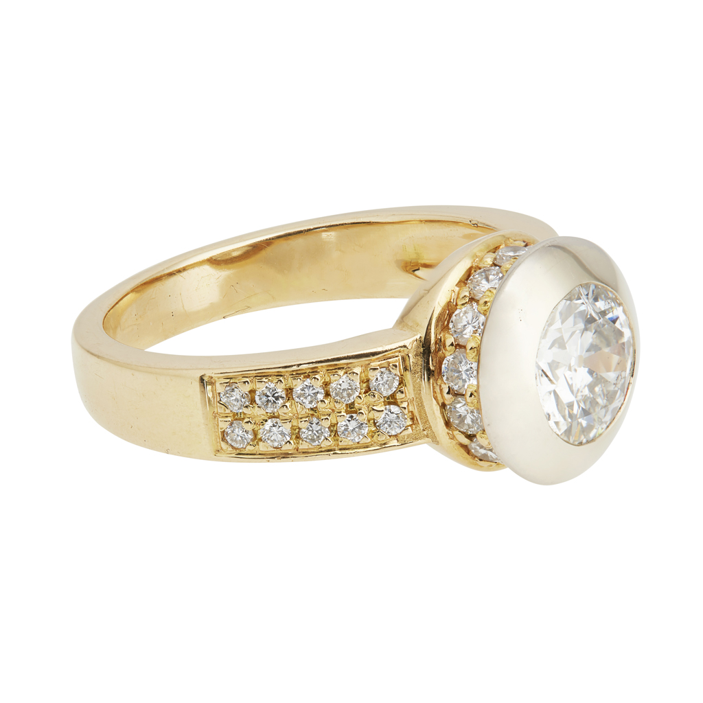 A single stone diamond ring