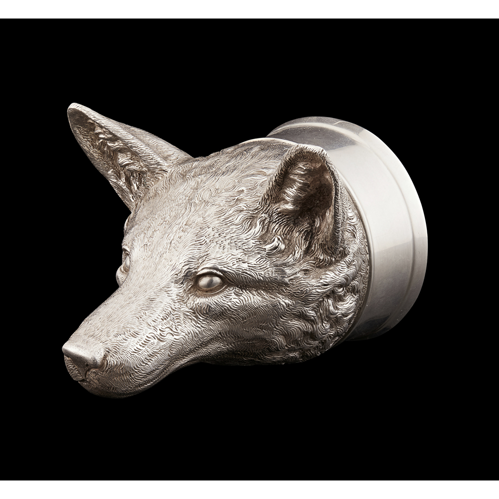 A George IV style stirrup cup