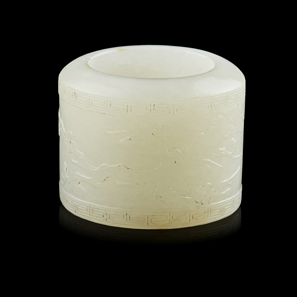 PALE CELADON JADE ARCHER'S RING, BAN ZHI