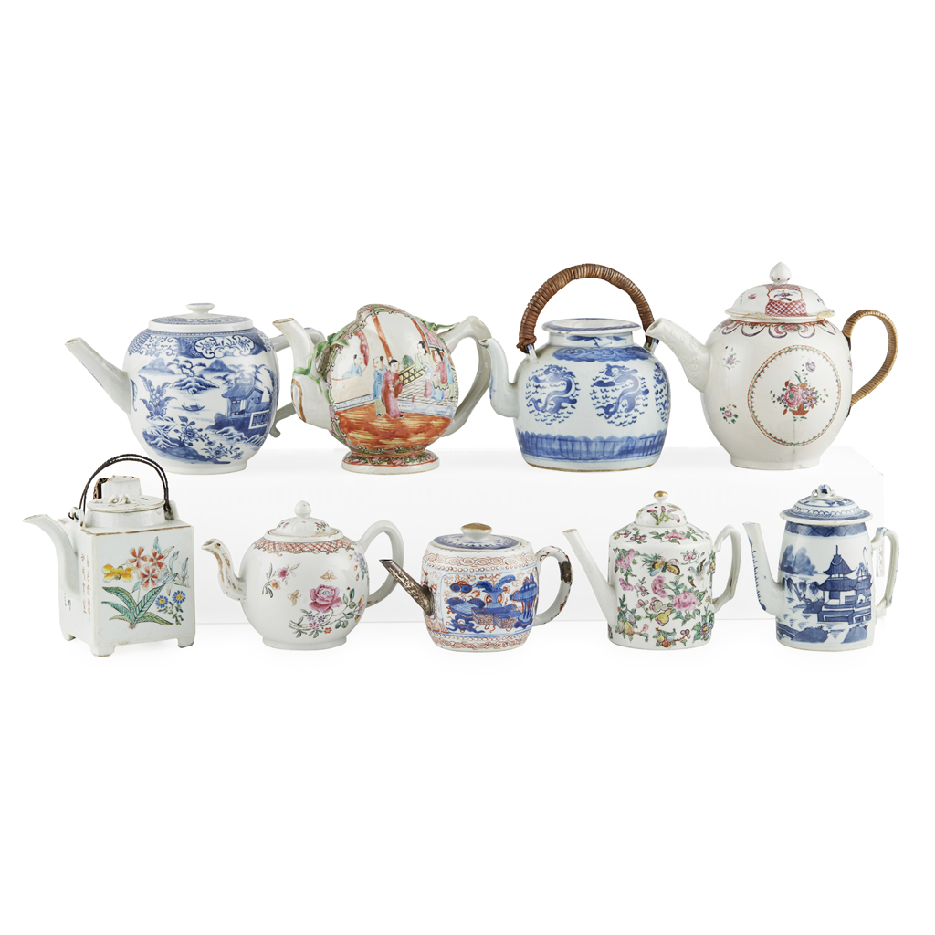 GROUP OF CHINESE PORCELAIN TEAPOTS