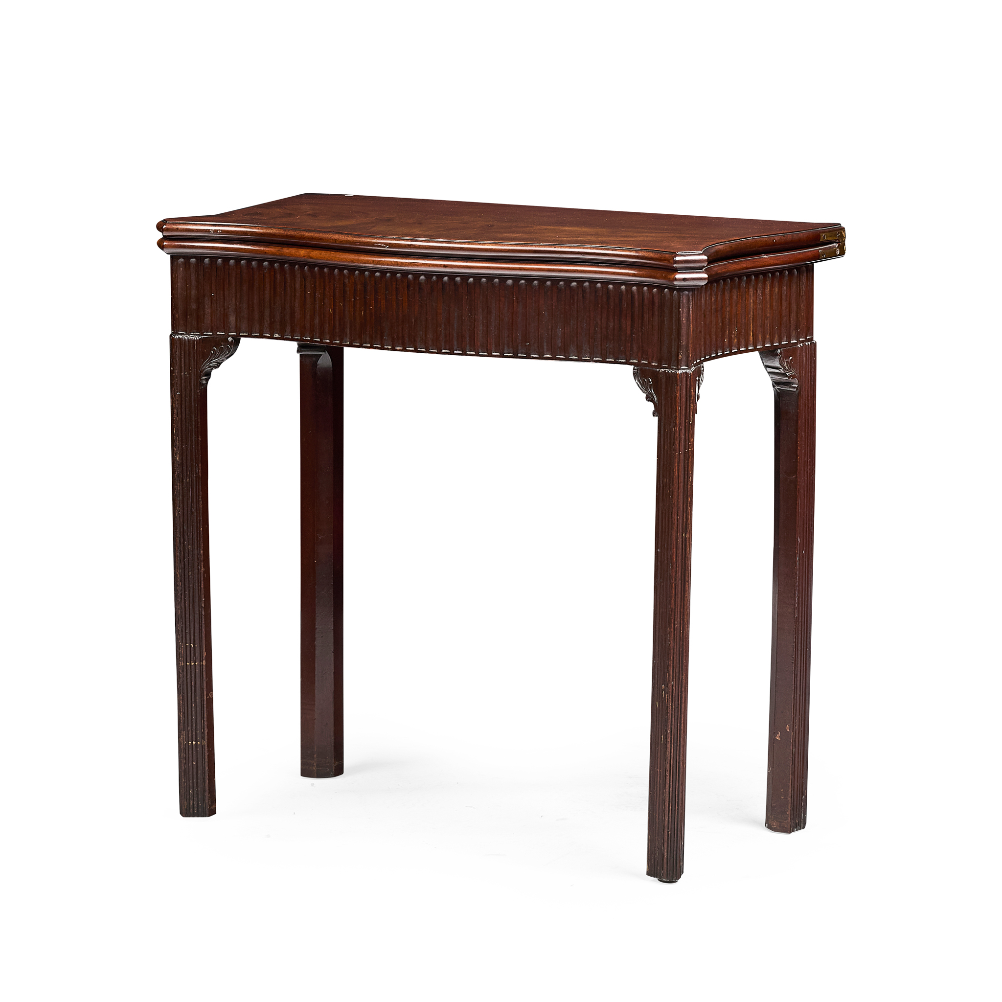 GEORGE III MAHOGANY SERPENTINE CARD TABLE