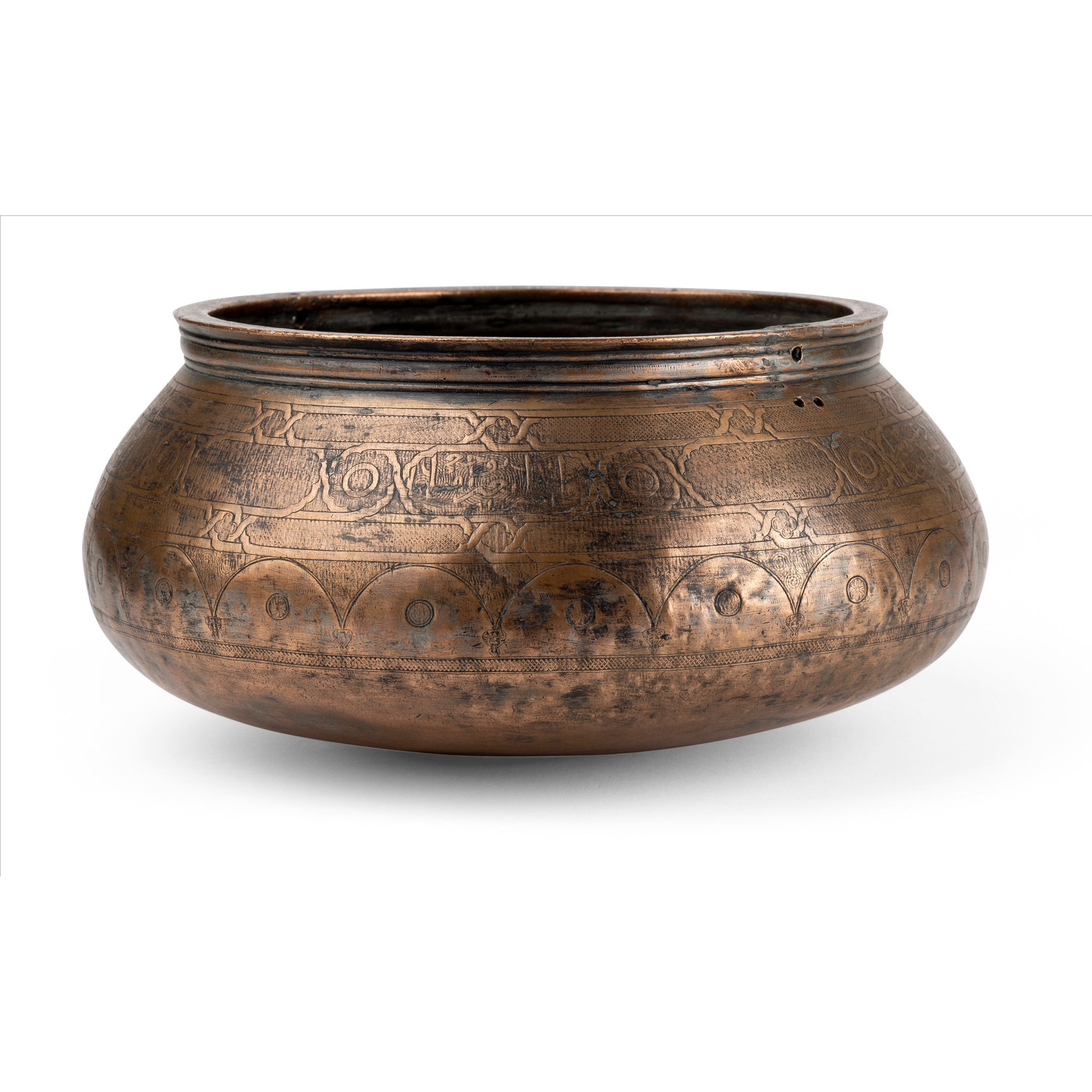 A MAMLUK ENGRAVED COPPER BOWL WITH VERSES FROM THE POET JUBAN AL-QAWWAS