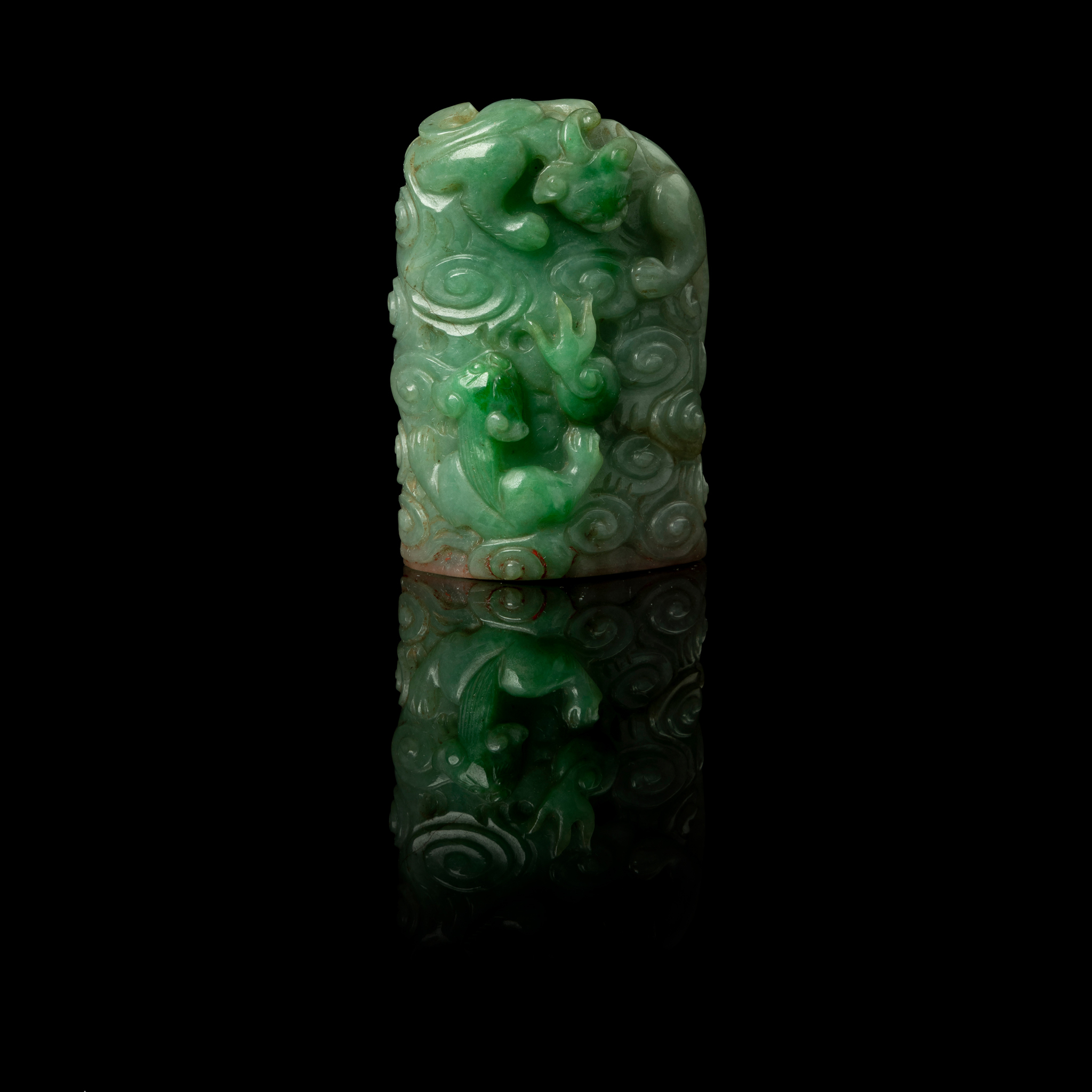 CHINESE CERVED JADEITE 'CHI-DRAGON' SEAL