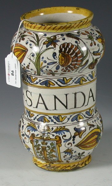 A waisted albarello,