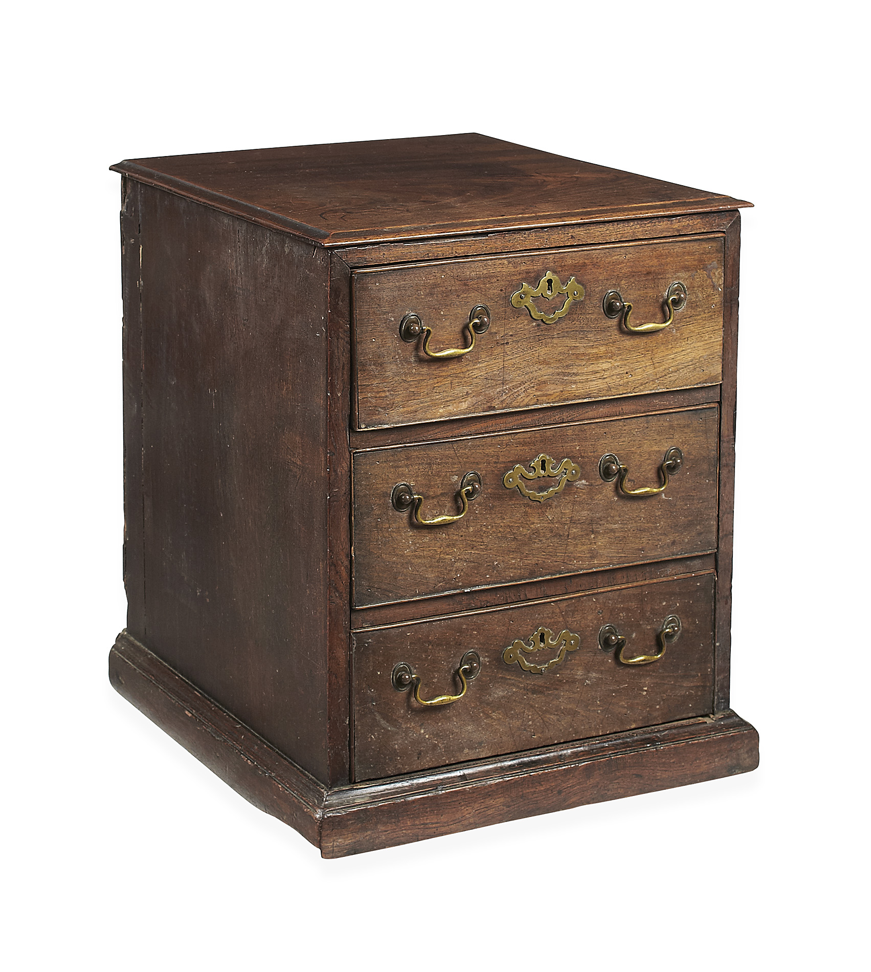 GEORGE III MAHOGANY SMALL CHEST OF DRAWERS