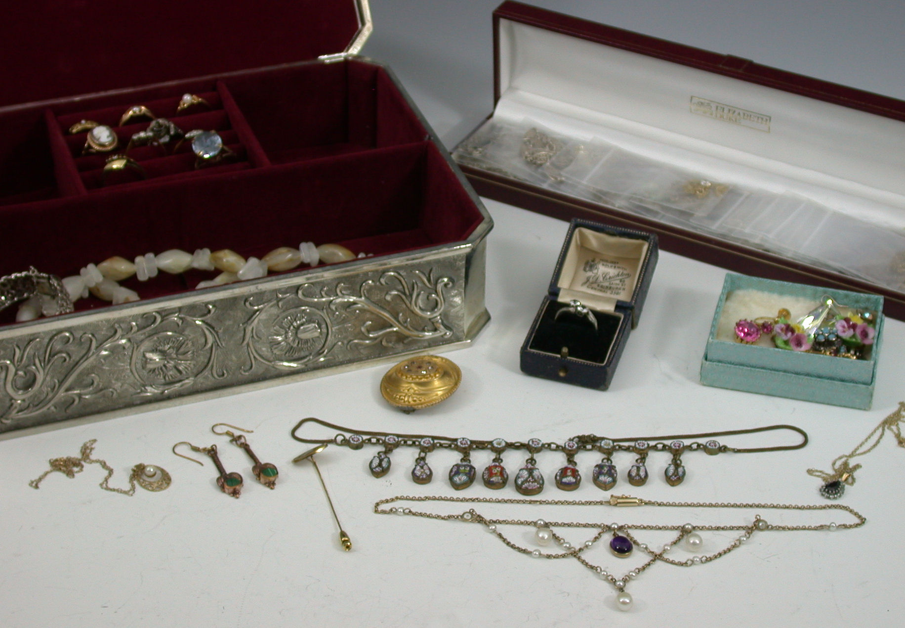 An Edwardian style amethyst and pearl necklace,