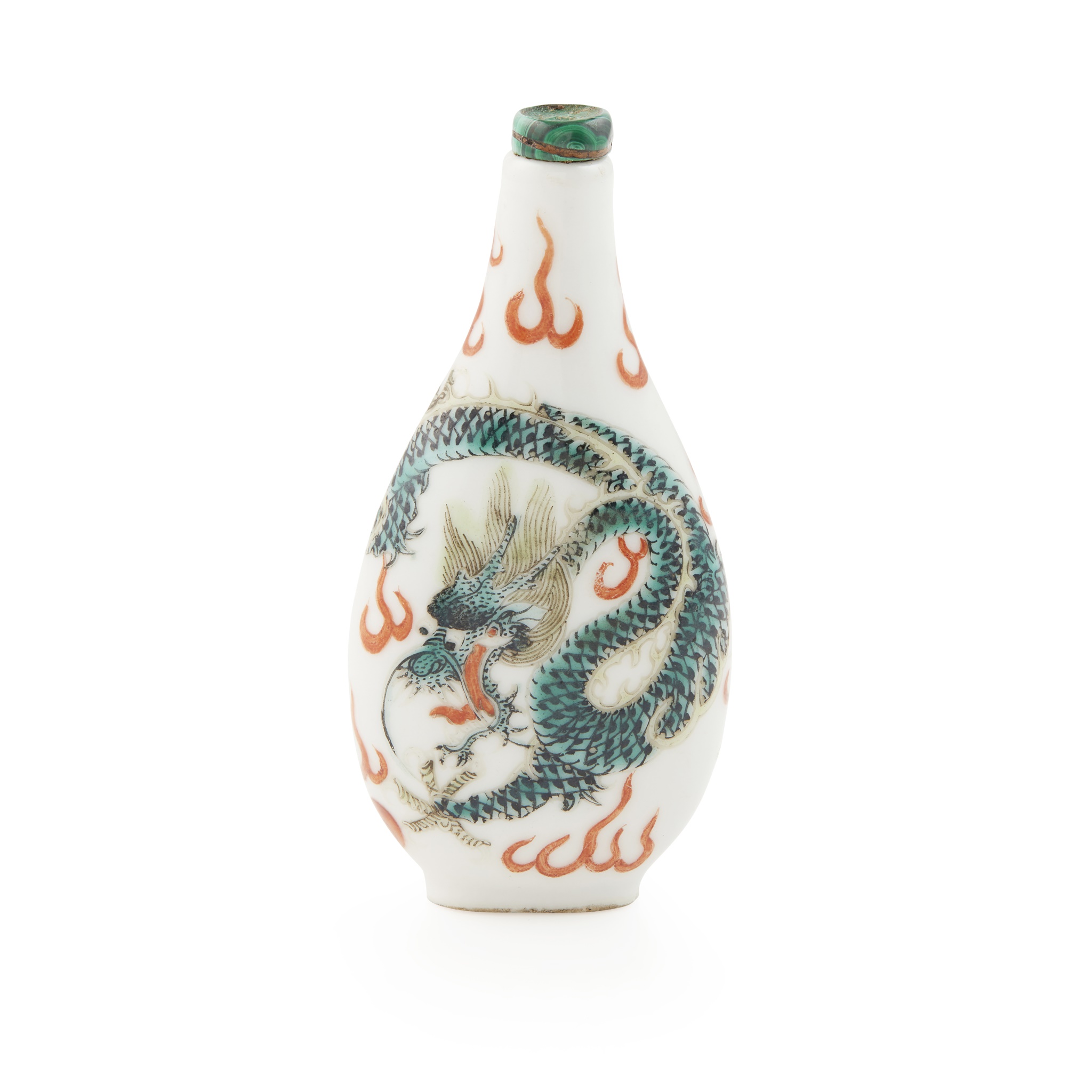 FAMILLE VERTE 'DRAGON' SNUFF BOTTLE