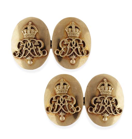 GRENADIER GUARDS - a pair of cufflinks