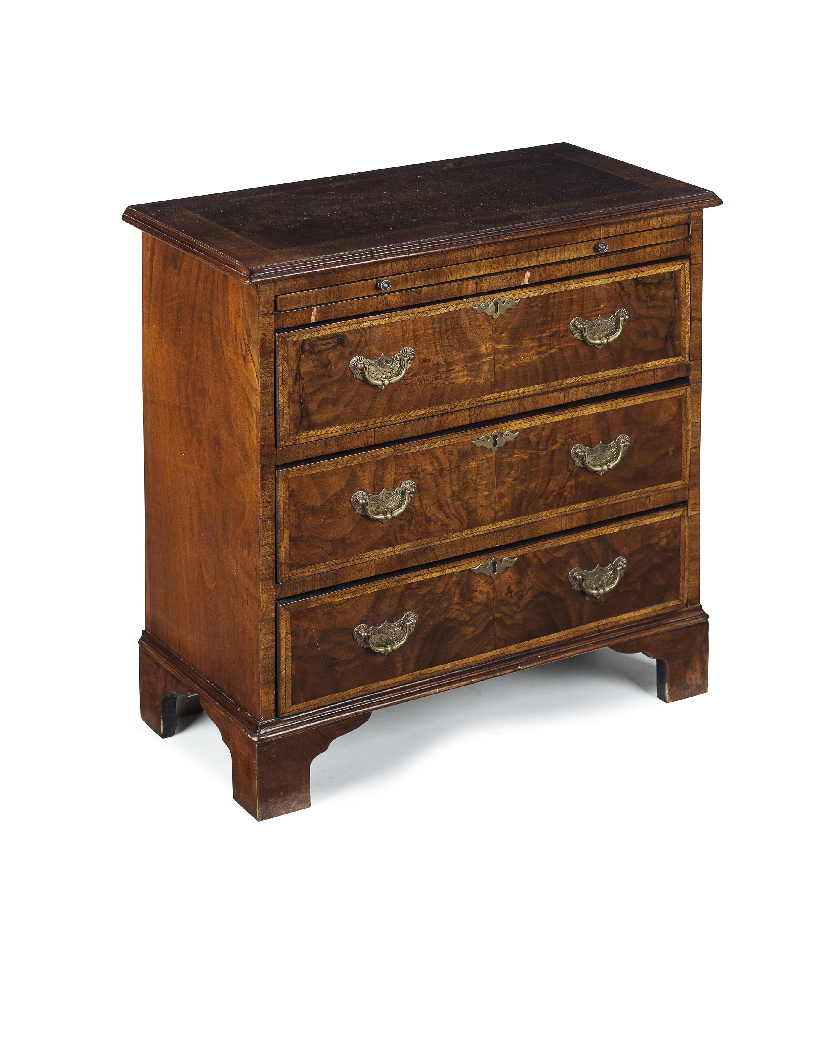 SMALL GEORGIAN STYLE WALNUT CHEST