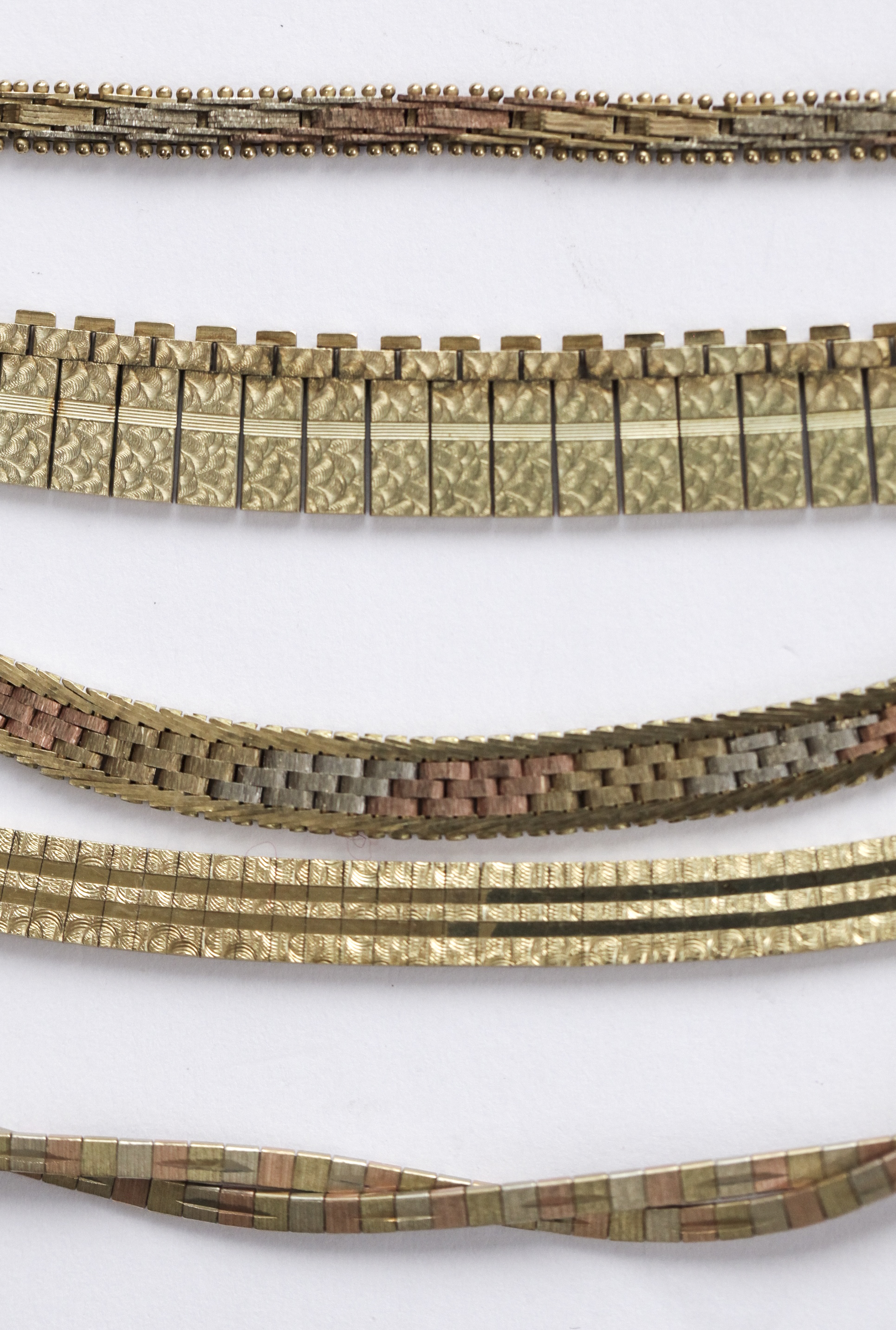 A 9ct gold fancy link necklace