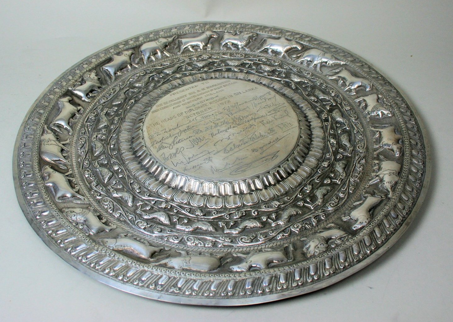 An Eastern presentation salver
