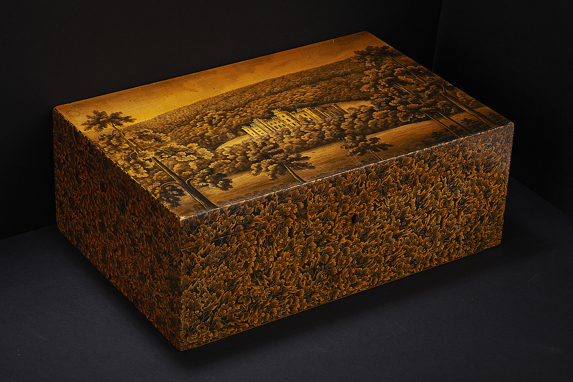 REGENCY PENWORK BOX DEPICTING DRUMTOCHTY CASTLE