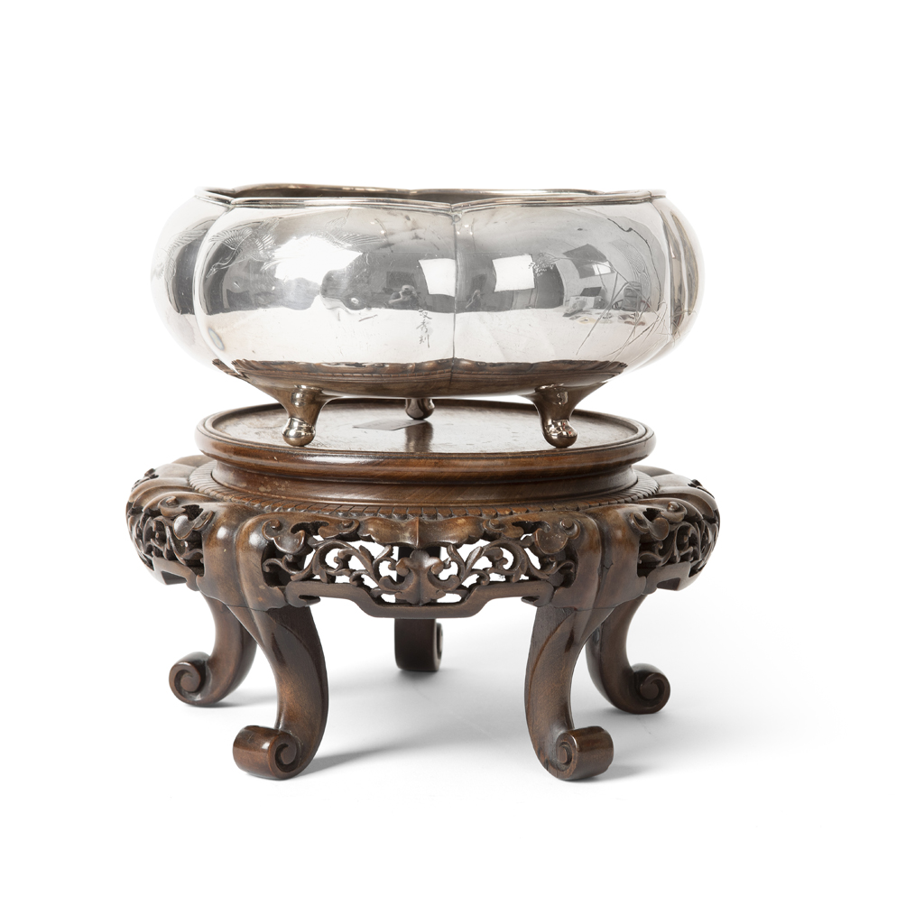 LARGE LOBED SILVER BOWL