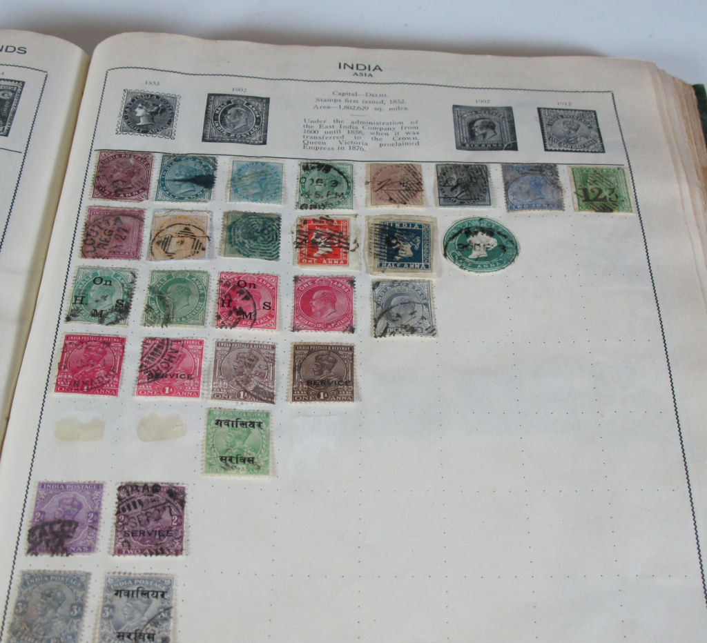 A large collection of world stamps