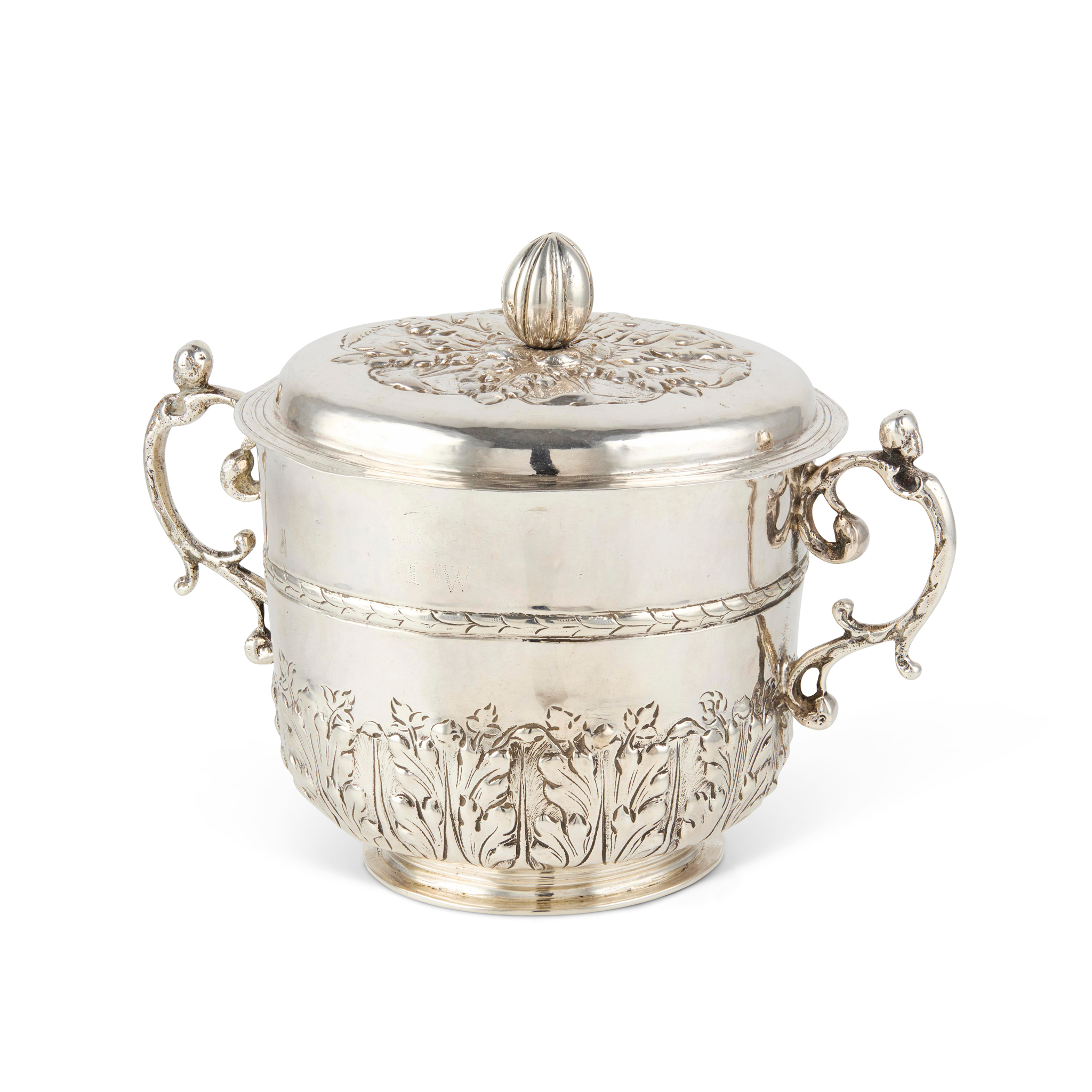 A CHARLES II PORRINGER AND COVER