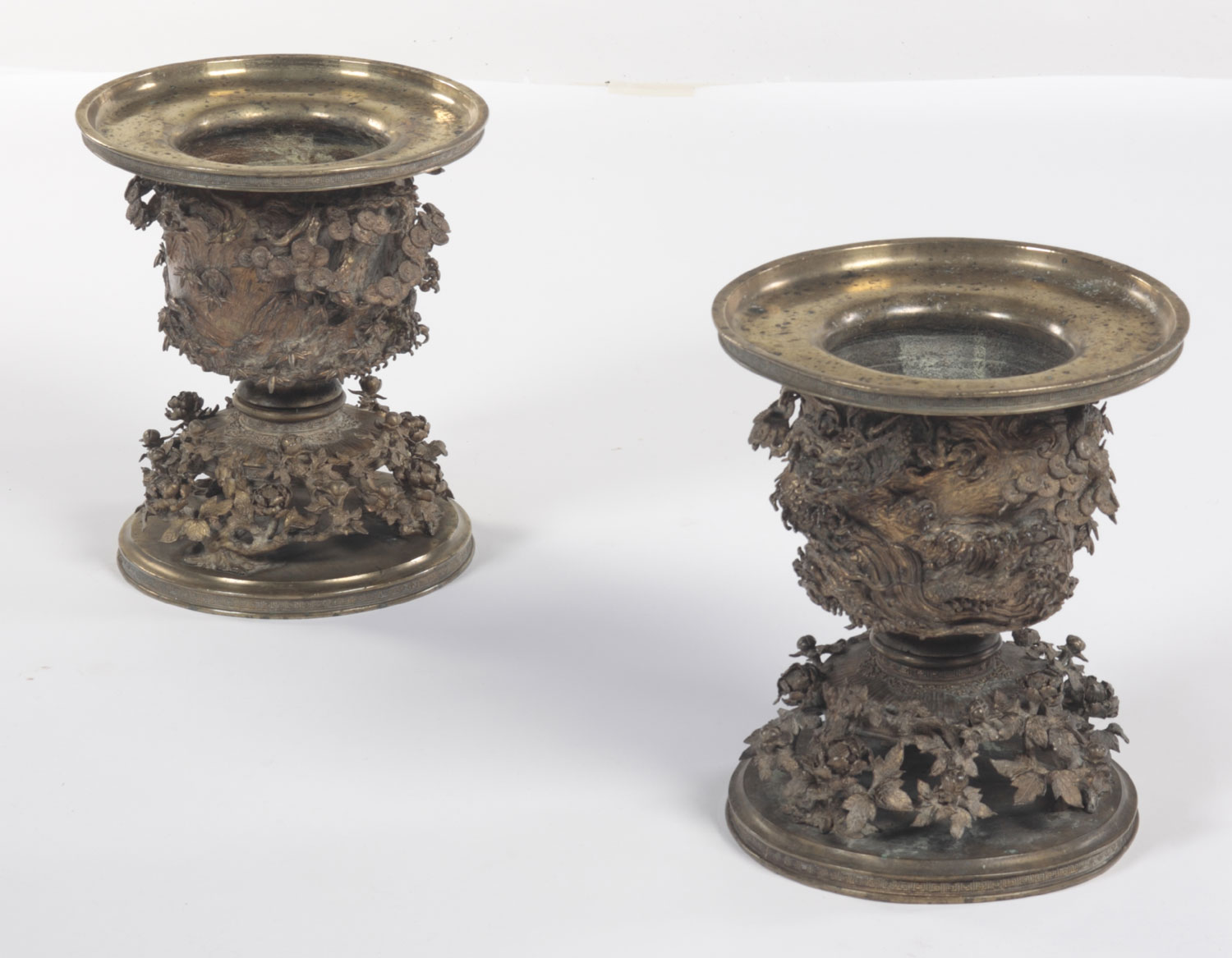 A pair of 19th century Japanese cast bronze usubata urns