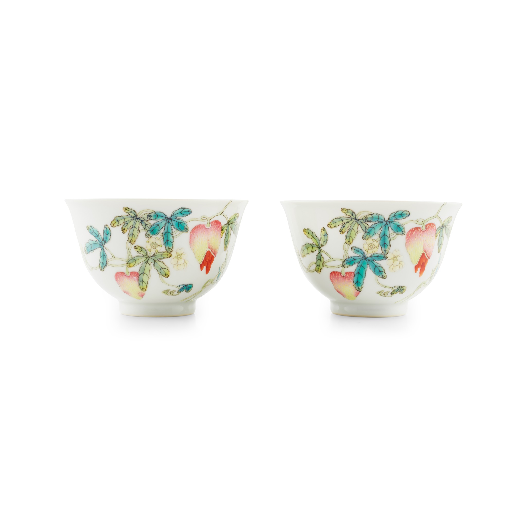 PAIR OF FAMILLE ROSE 'POMEGRANATE AND BUTTERFLIES' BOWLS