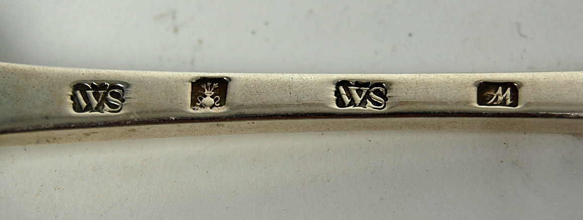 Dundee -a Scottish provincial tablespoon,