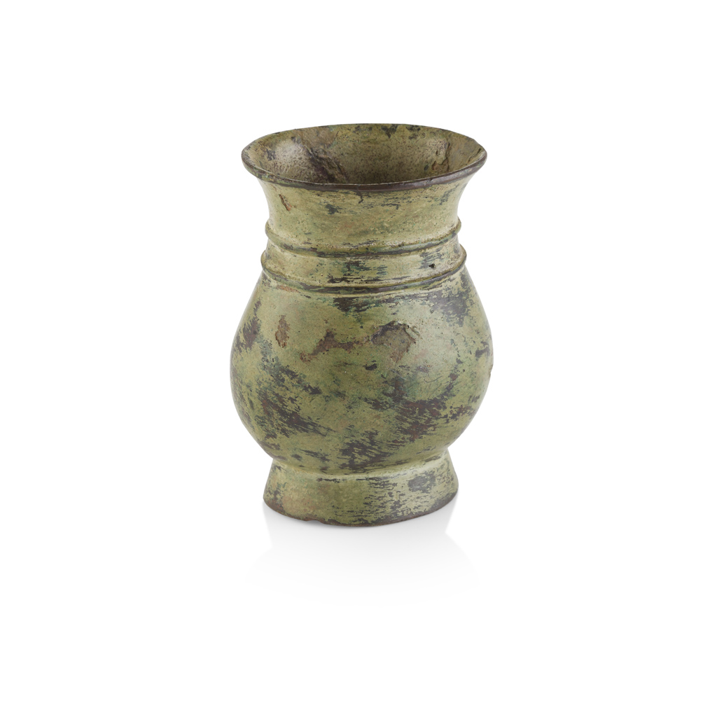 MINIATURE BRONZE RITUAL VESSEL, HU
