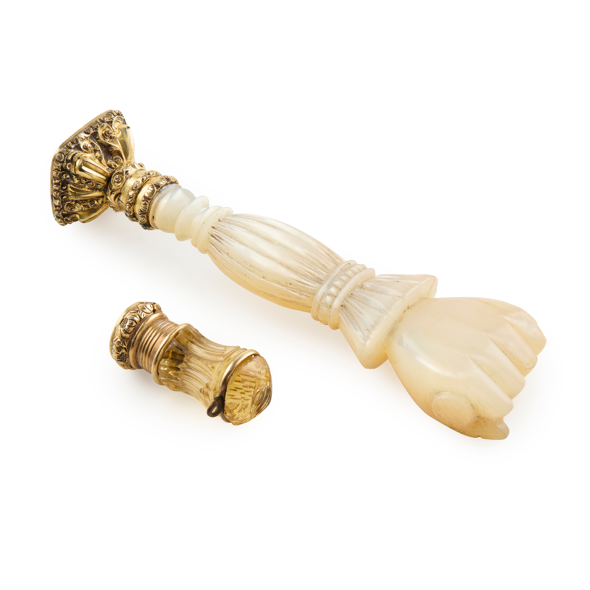A MINIATURE 19TH CENTURY CITRINE FOB SEAL
