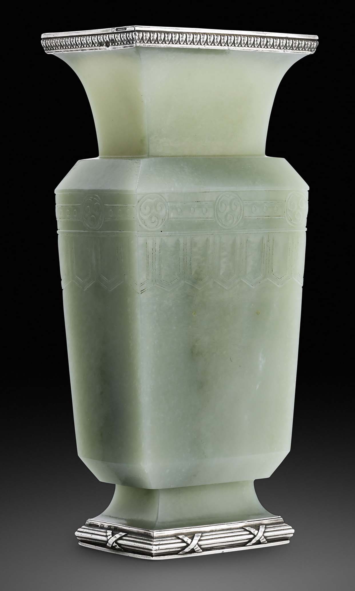 A Russian silver-mounted jade vase
