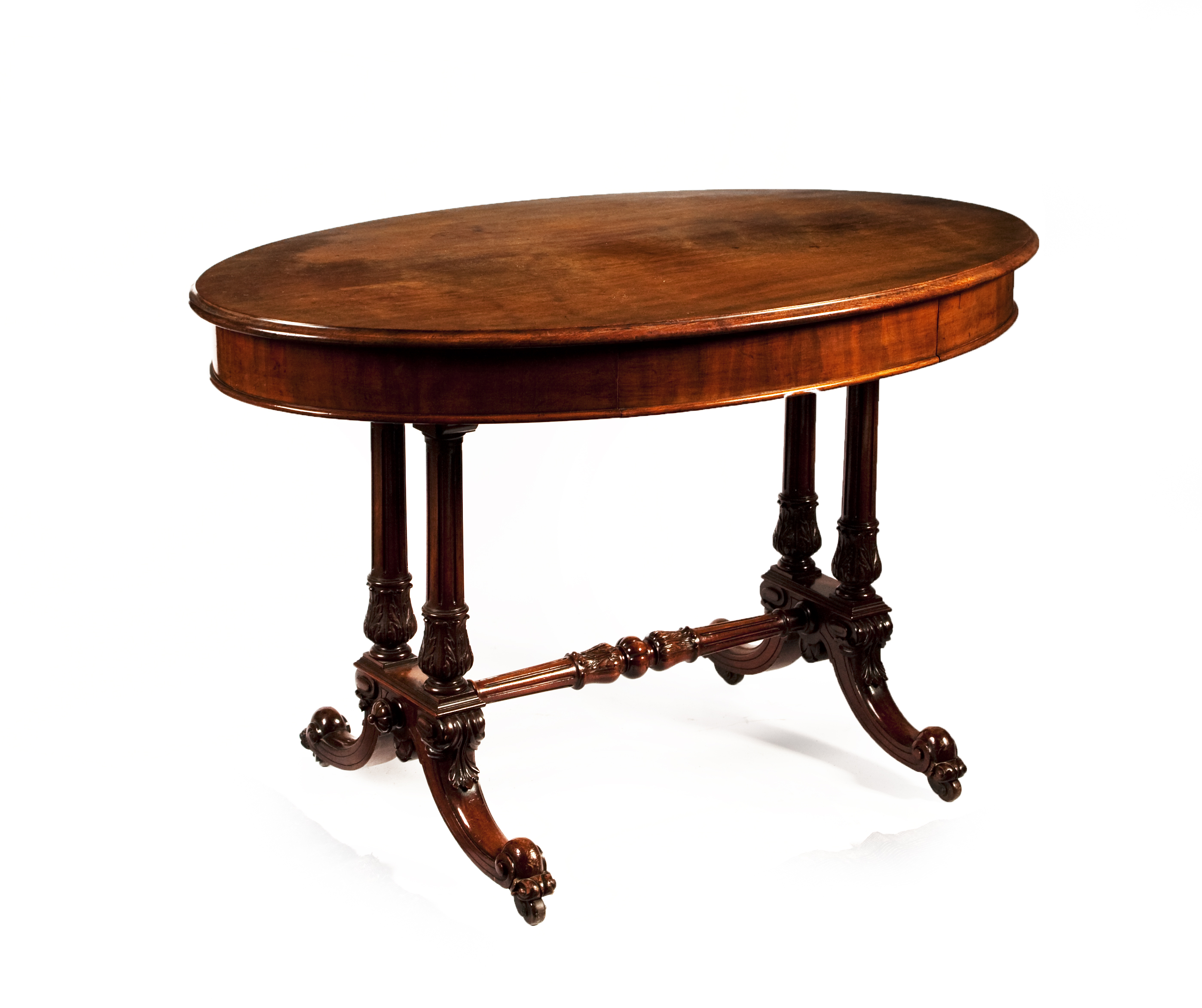 VICTORIAN MAHOGANY LOO TABLE