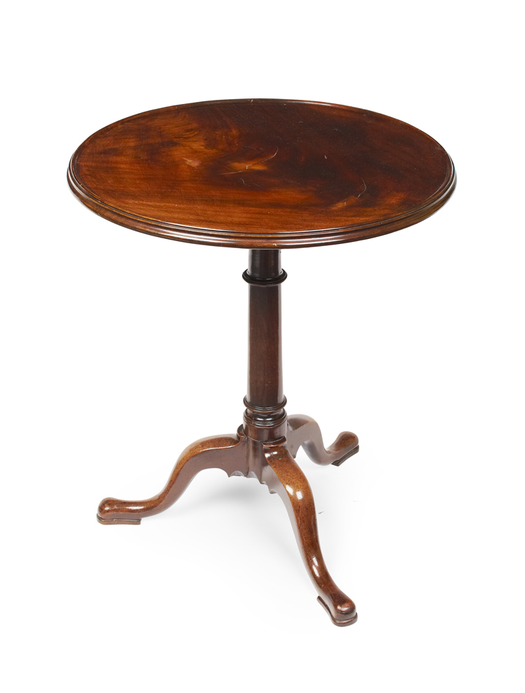 GEORGE III MAHOGANY PEDESTAL TABLE