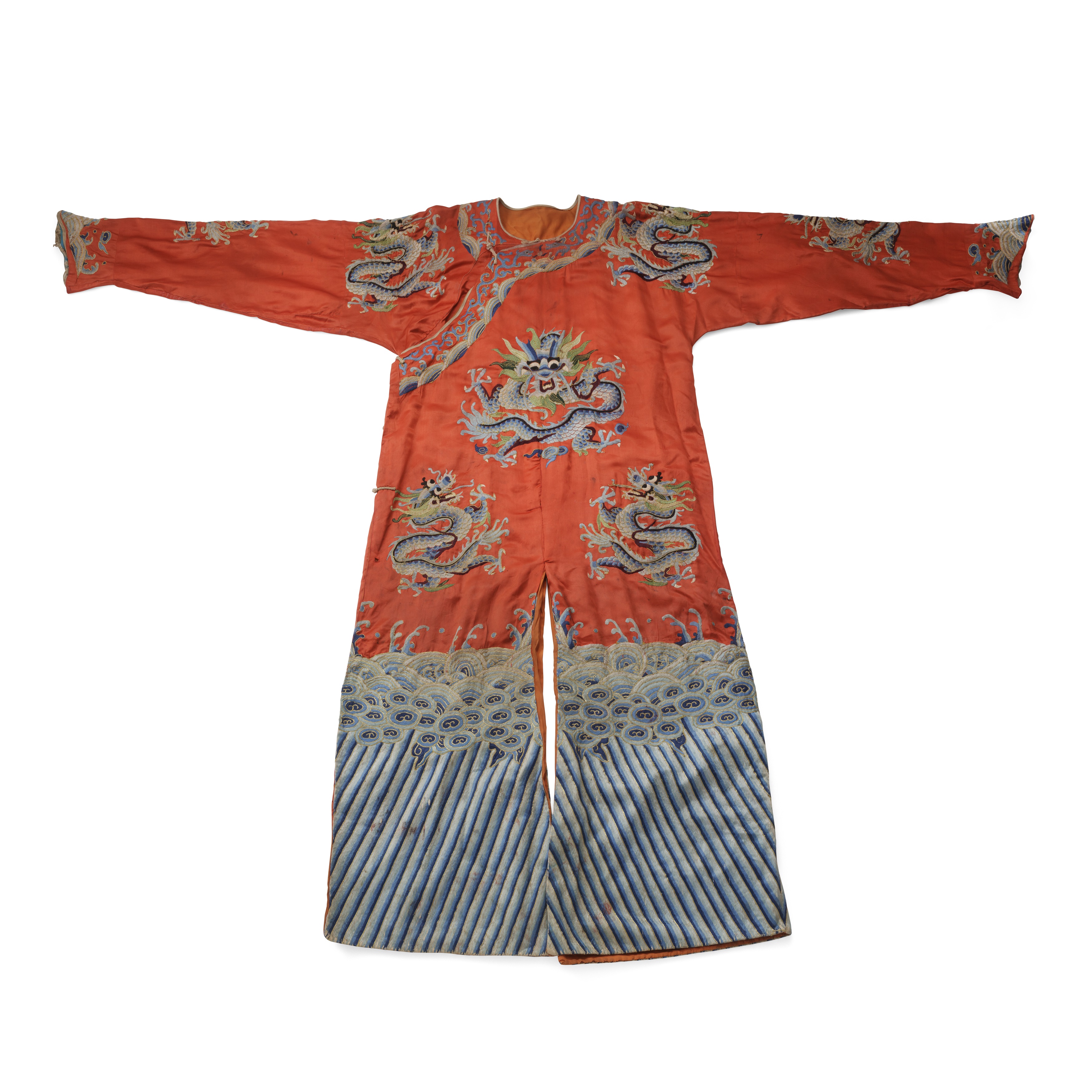 RED GROUND SILK EMBROIDERED 'DRAGON' ROBE