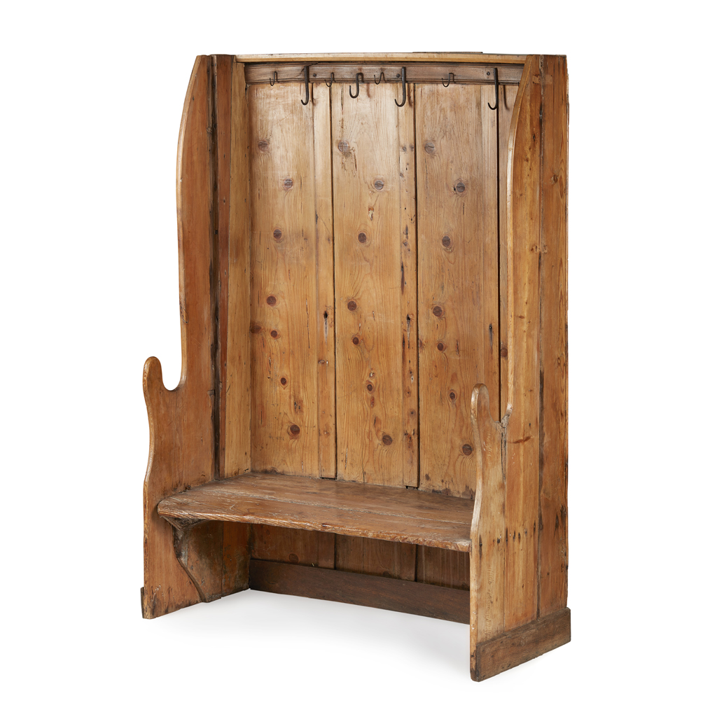 PRIMITIVE PINE 'BACON' SETTLE