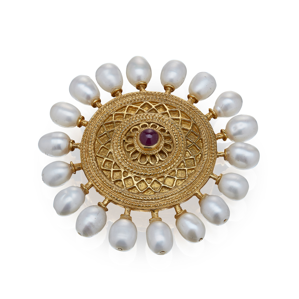 LALAOUNIS - A pearl and ruby set brooch