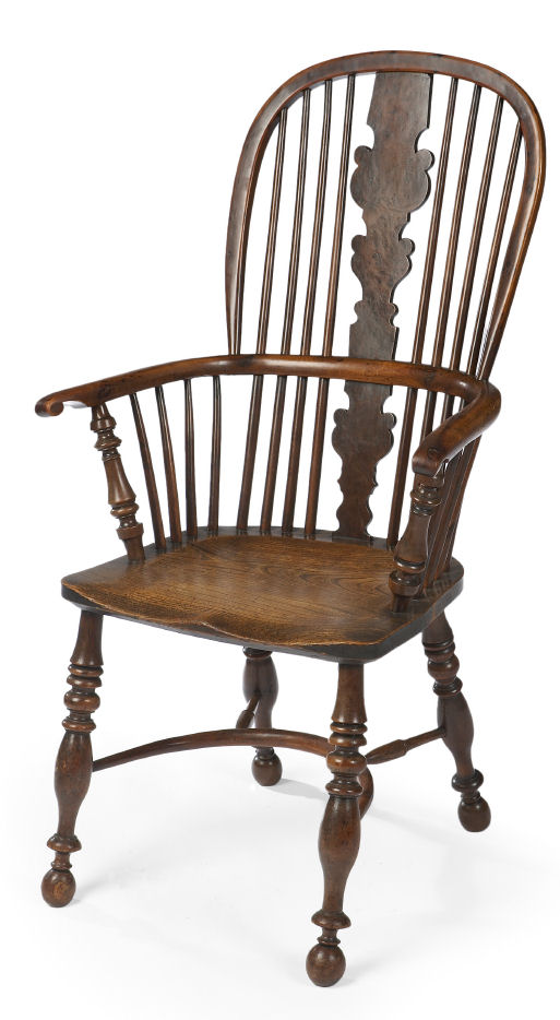 A Victorian period yew wood Windsor chair