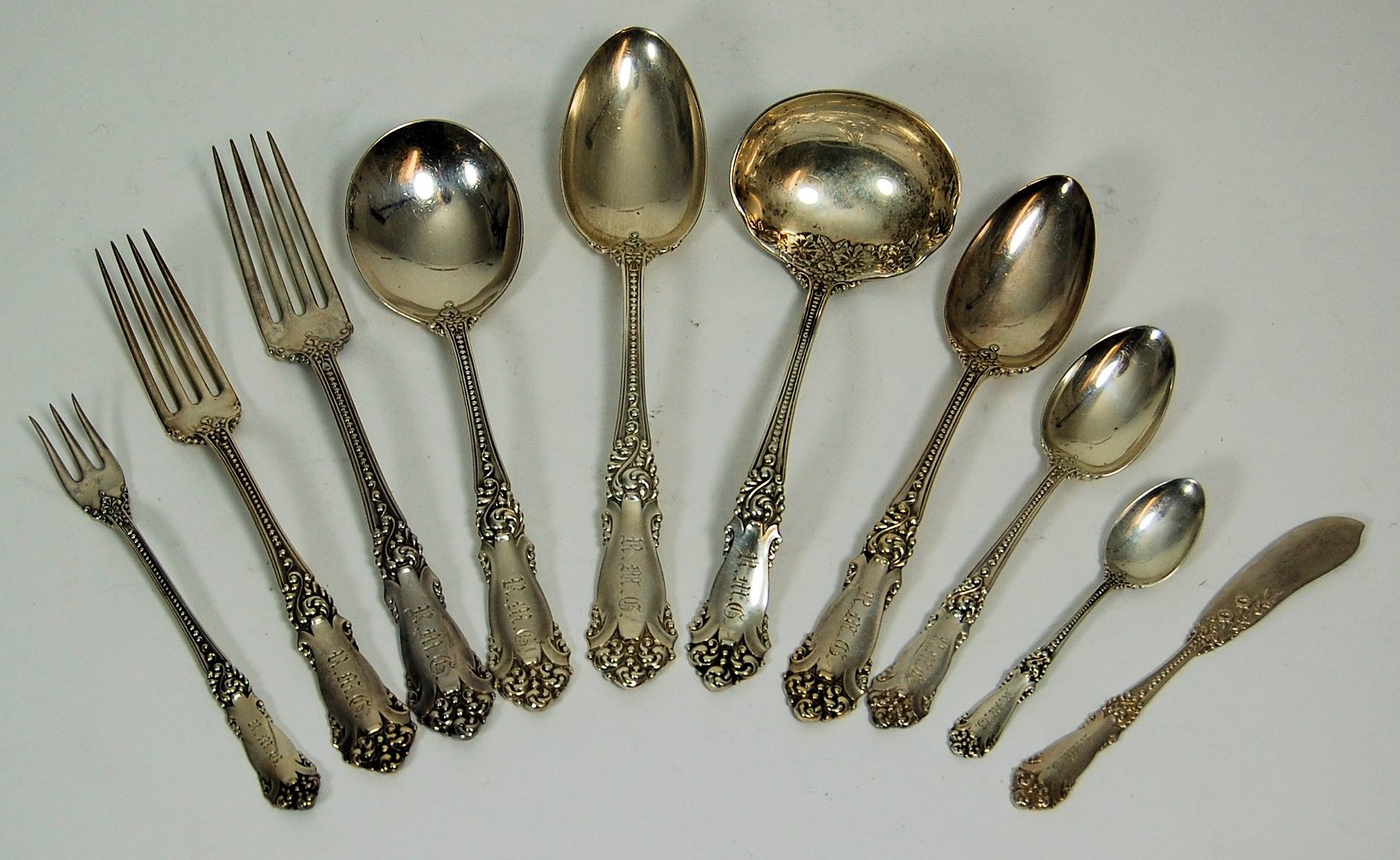 A mixed American canteen