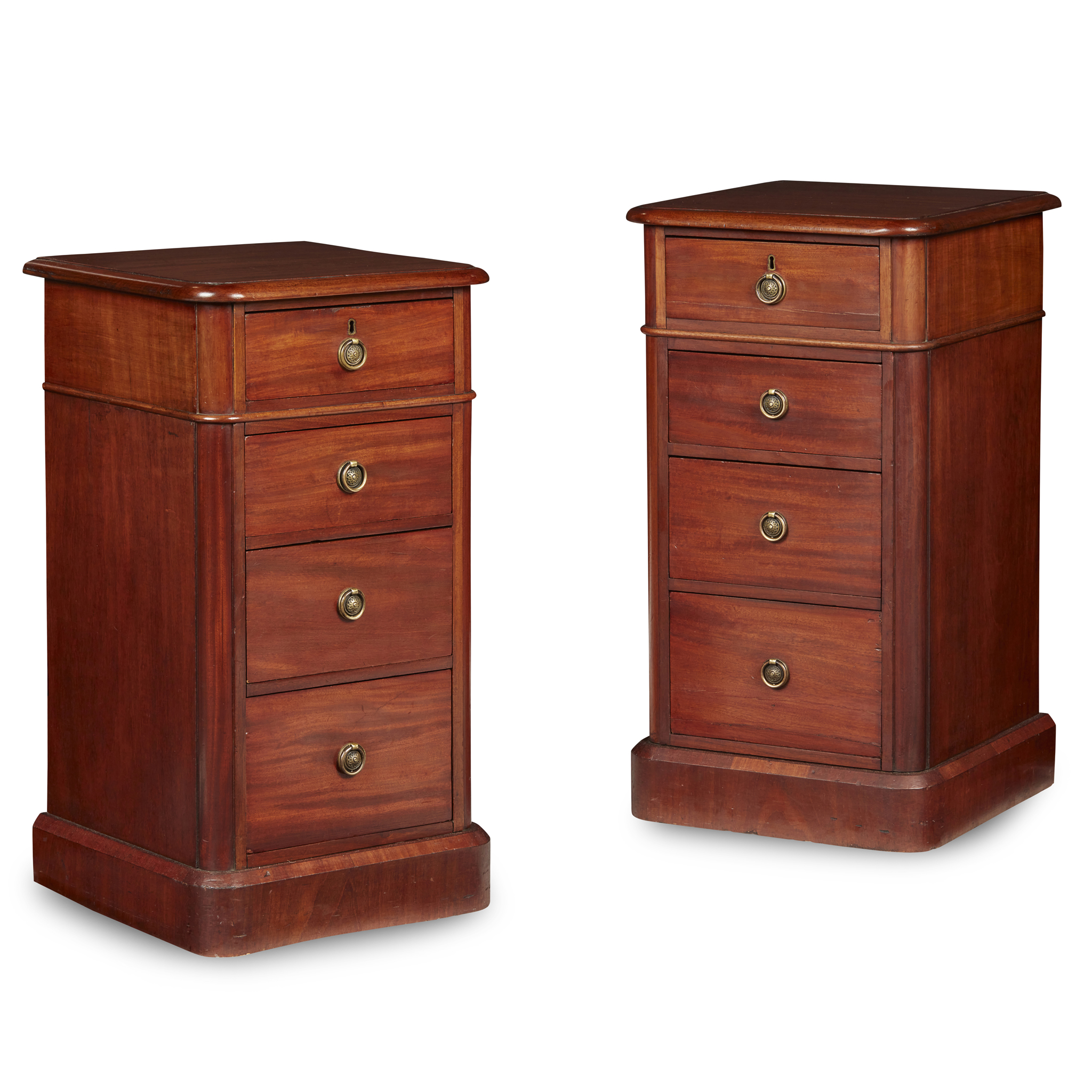 PAIR OF VICTORIAN MAHOGANY BEDSIDE CHESTS OF DRAWERS