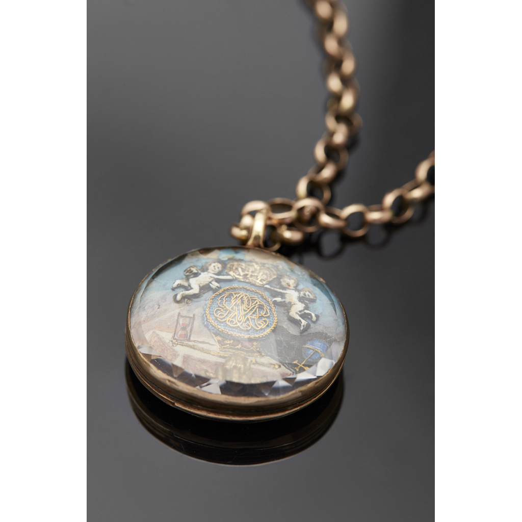 A Stuart period crystal momento mori pendant