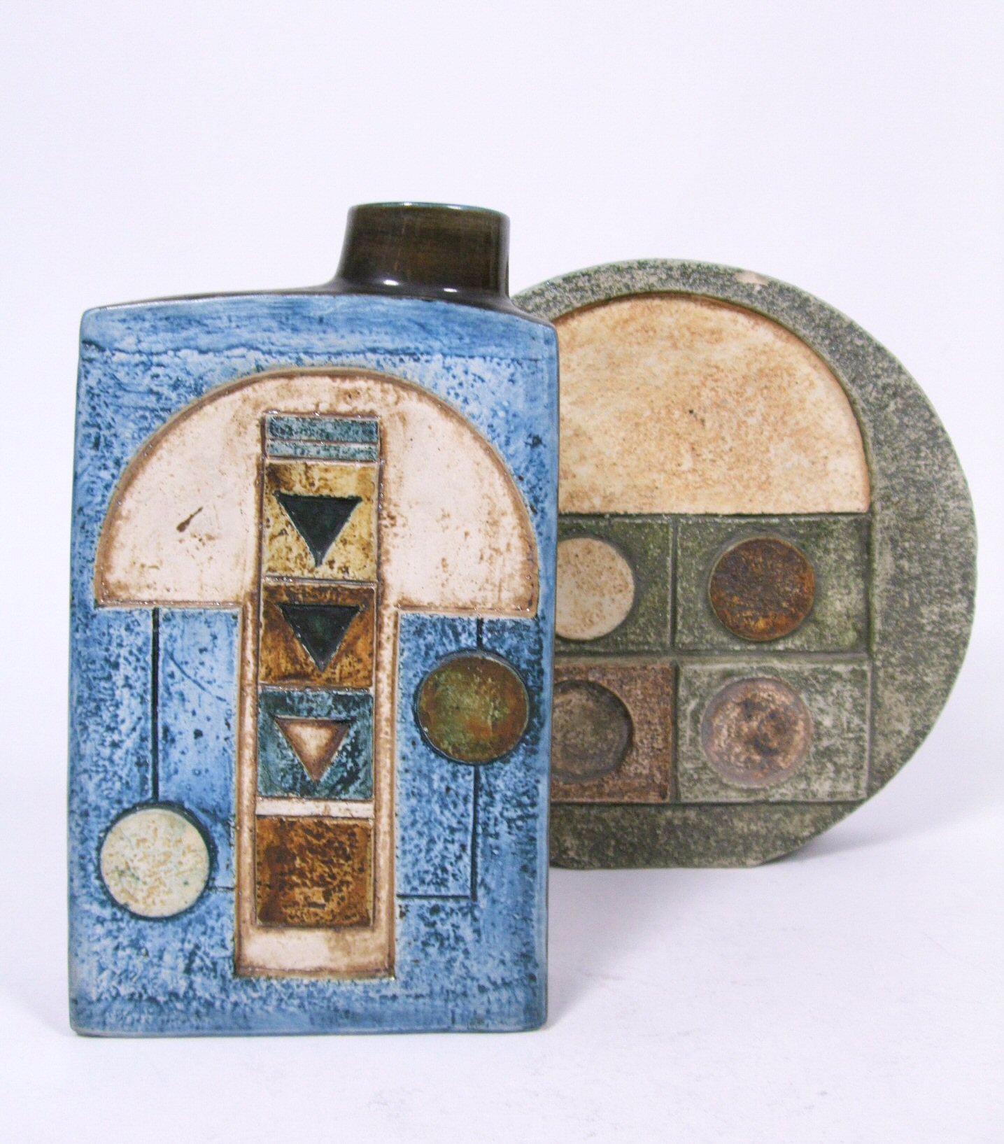 TROIKA POTTERY