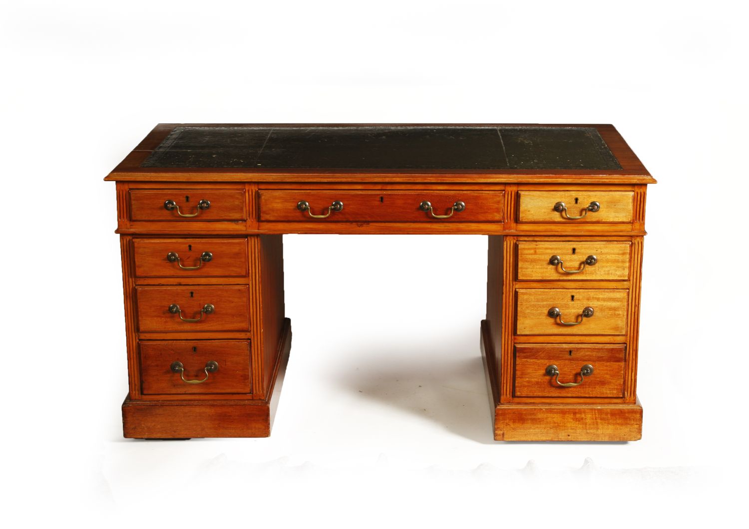 GEORGIAN STYLE MAHOGANY PEDESTAL DESK