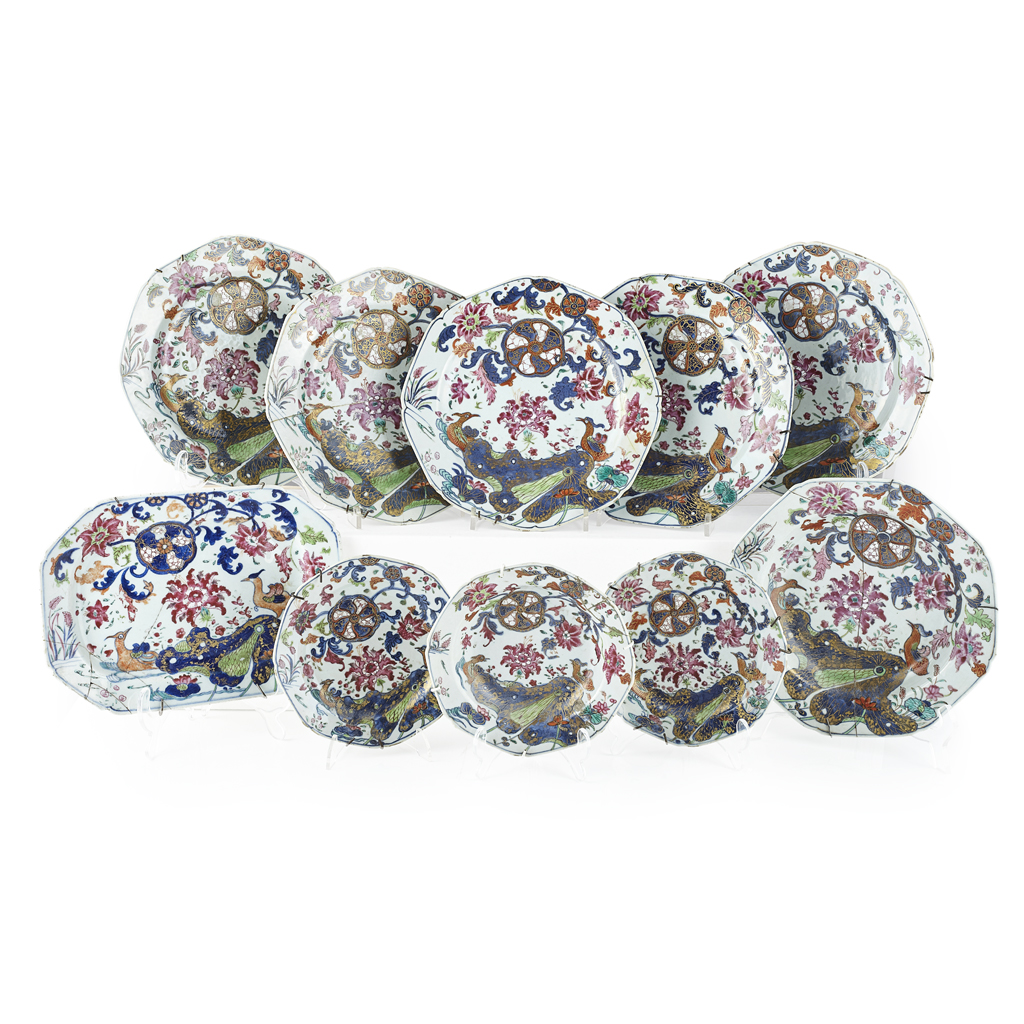 COLLECTION OF TEN FAMILLE ROSE EXPORT PLATES