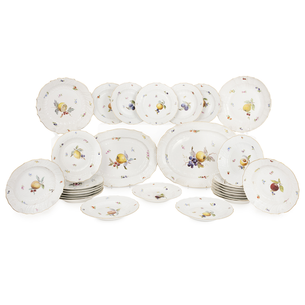 MEISSEN PORCELAIN PART DINNER SERVICE