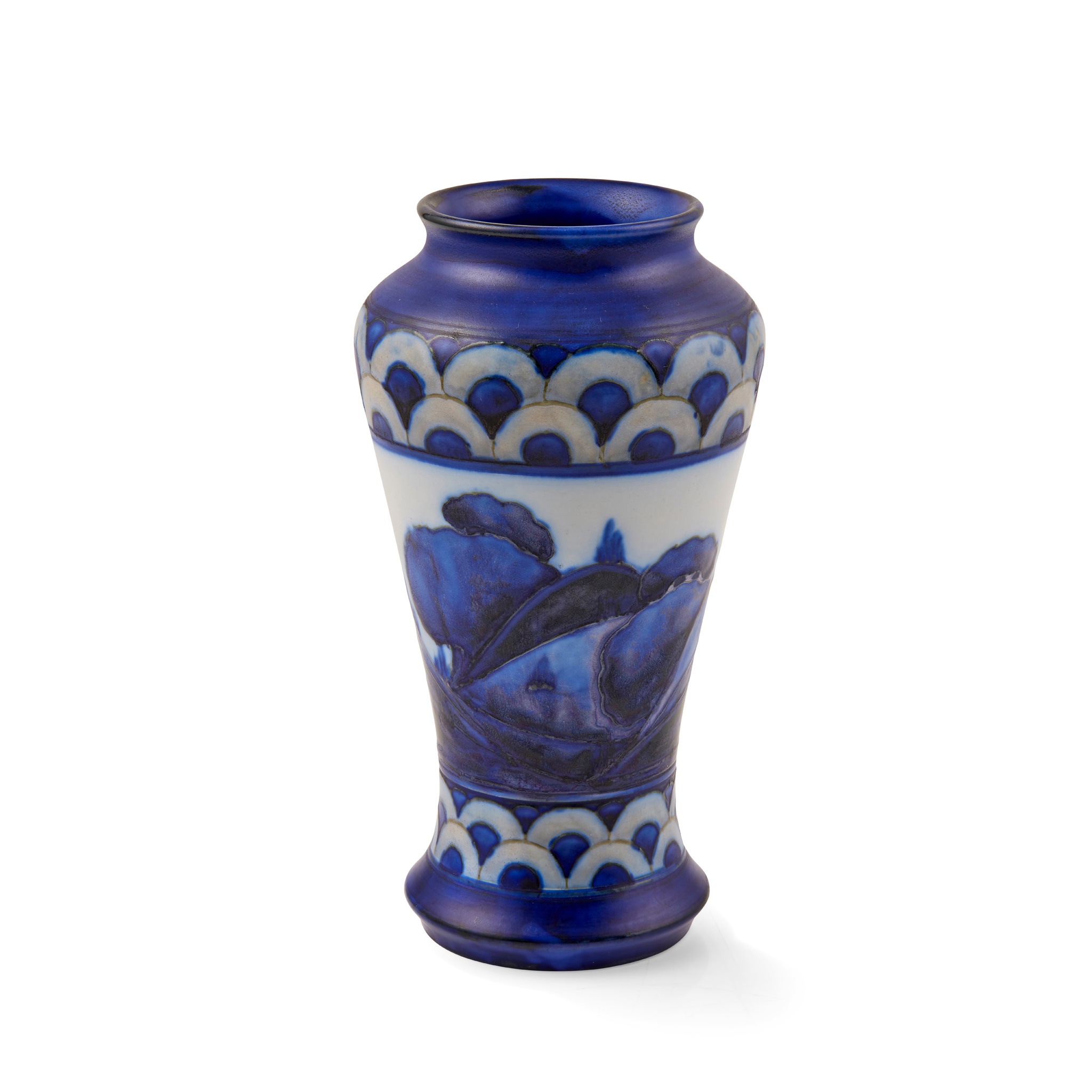 WILLIAM MOORCROFT (1872-1945) FOR MOORCROFT POTTERY