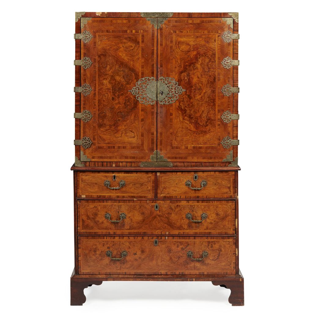 GEORGE I WALNUT AND ROSEWOOD CABINET ON CHEST