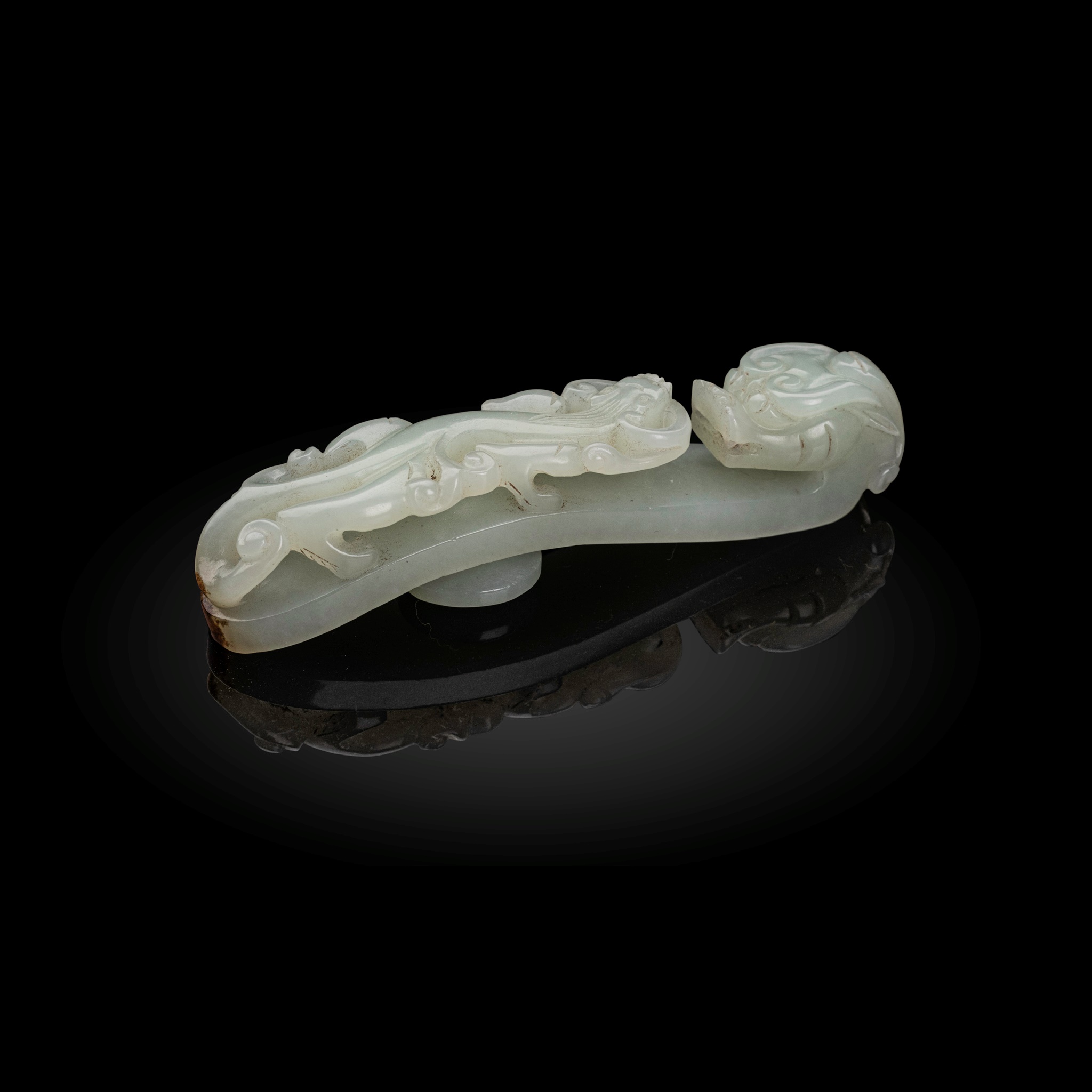 WHITE JADE 'DRAGON' BELT HOOK