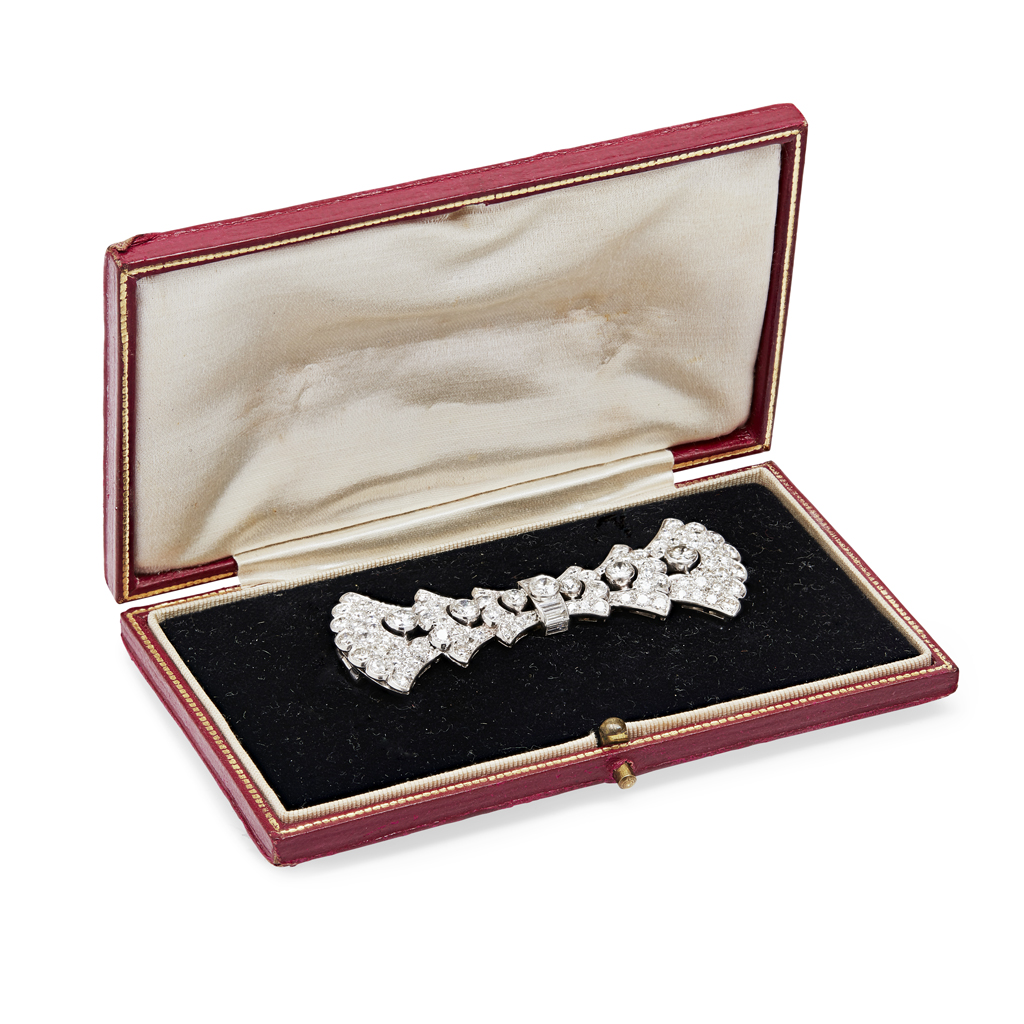 A early 20th century diamond set brooch