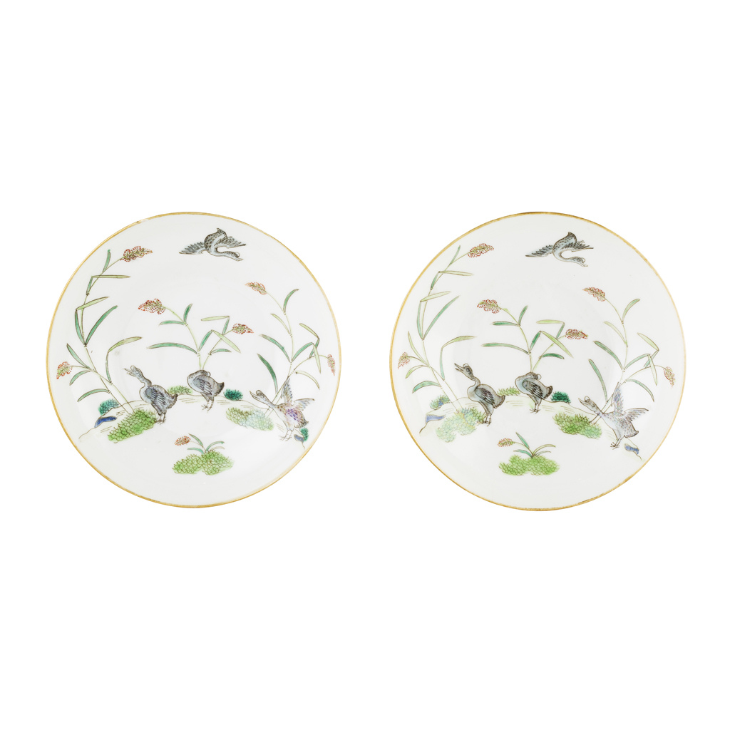 PAIR OF FAMILLE VERTE SAUCERS