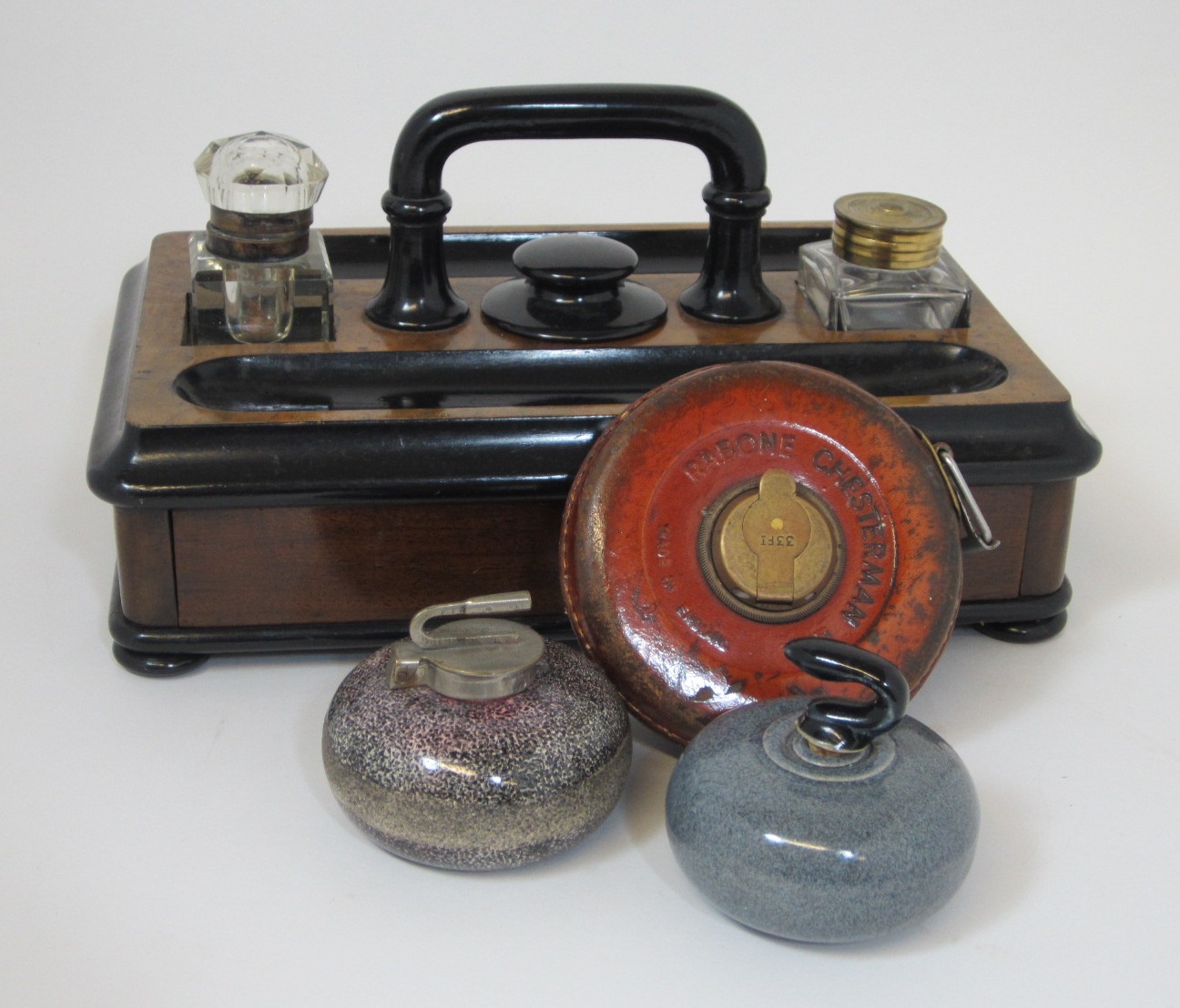 COLLECTION OF DESK ITEMS